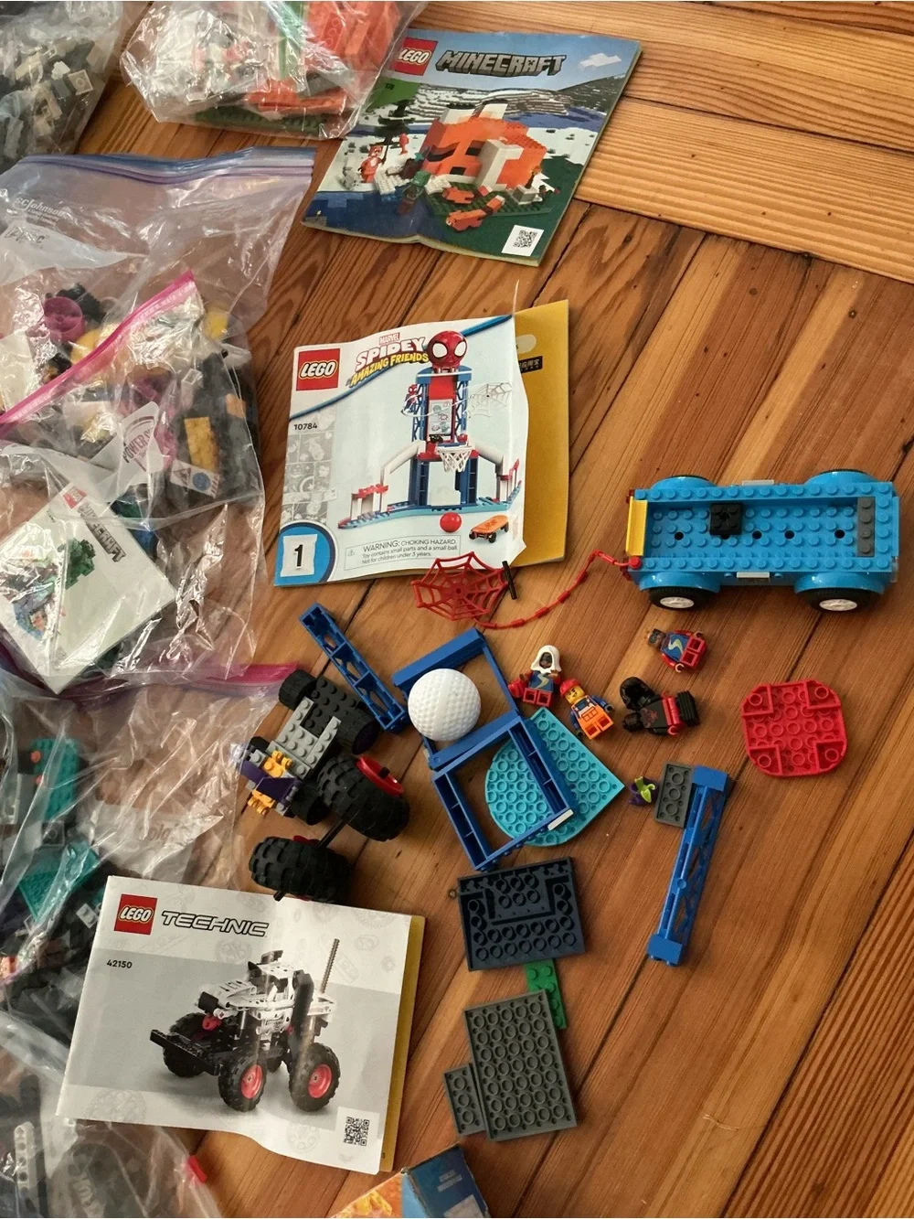 Tons of Legos ! - Picture 14 of 16